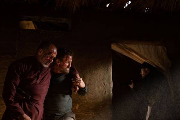 ジェラルド・バトラー主演『カンダハル 突破せよ』脚本家が語るリアルに基づくキャラクターと設定