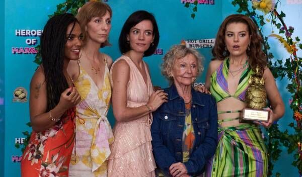 リリー・アレン「とてもいい雰囲気とエネルギー」女性製作陣による「ドリームランド 渚の四姉妹」を語る