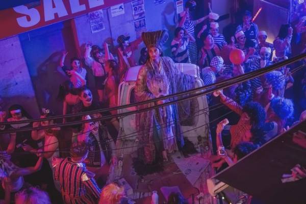 向井理主演「パリピ孔明」がトレンド1位に！ 上白石萌歌＆森山未來らとの掛け合いも「クセになる」の声