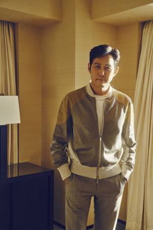 【インタビュー】イ・ジョンジェが明かす、盟友チョン・ウソンとの絆「仕事をしてきた中で、最も尊い」