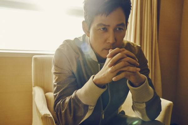 【インタビュー】イ・ジョンジェが明かす、盟友チョン・ウソンとの絆「仕事をしてきた中で、最も尊い」