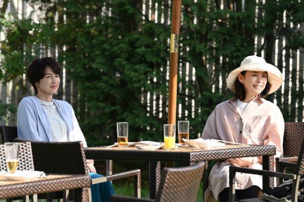 石田ゆり子＆吉瀬美智子「女性同士の友情も温かくて」本木雅弘＆滝藤賢一の妻役に　ドラマスペシャル「友情」