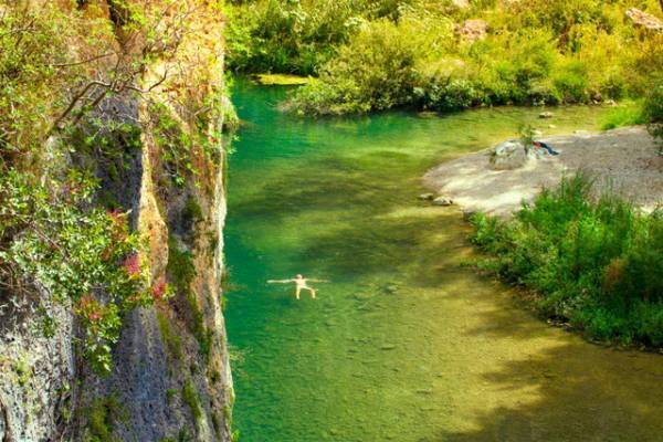 あの夏の出会いと感情の高まり映し出す『シチリア・サマー』予告映像＆場面写真