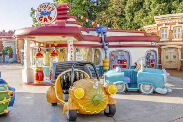 【ディズニー】撮影スポットが盛りだくさん！！東京ディズニーランド「ディズニー・ハロウィーン」デコレーションを紹介