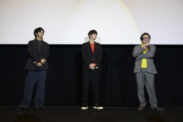 岡田将生＆松坂桃李、福岡と大阪でプレミア舞台挨拶『ゆとりですがなにか インターナショナル』