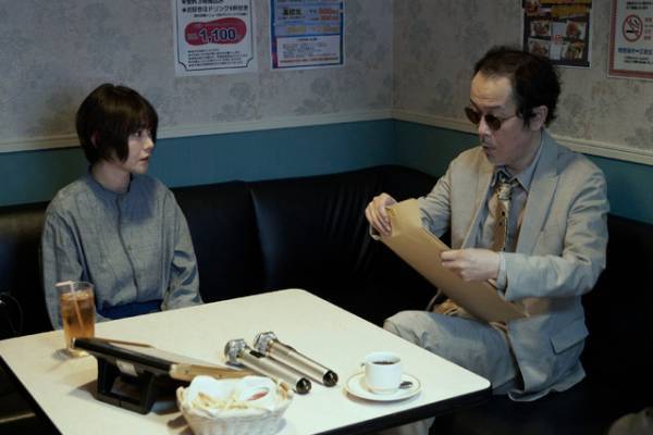 リリー・フランキー演じる探偵、井浦新の作業着姿など『アンダーカレント』衣装に注目