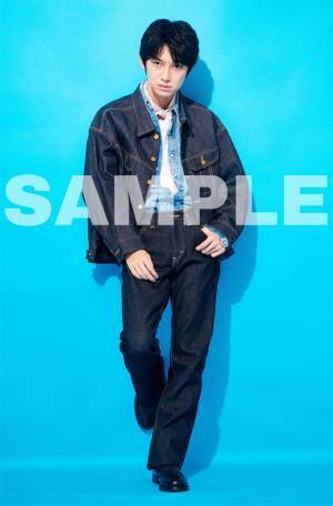 「本郷奏多カレンダー2024」表紙＆メイキング映像公開