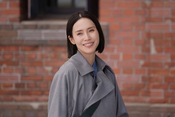 「ONE DAY」2話、二宮和也演じる誠司の“正体”に様々な推測が飛び交う