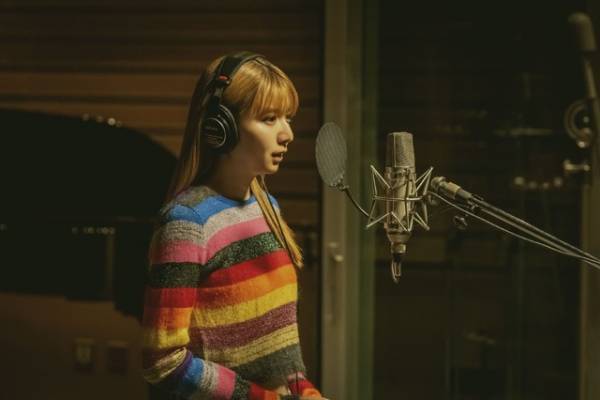 「パリピ孔明」第4話 ギタリスト・長岡亮介×上白石萌歌のシーンに「かっこよすぎる」「配信して」と絶賛の声