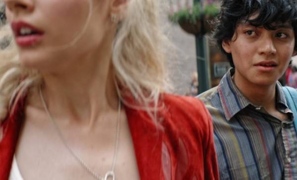 “透明人間”のようだった移民親子の痛切な葛藤と成長『ニューヨーク・オールド・アパートメント』公開