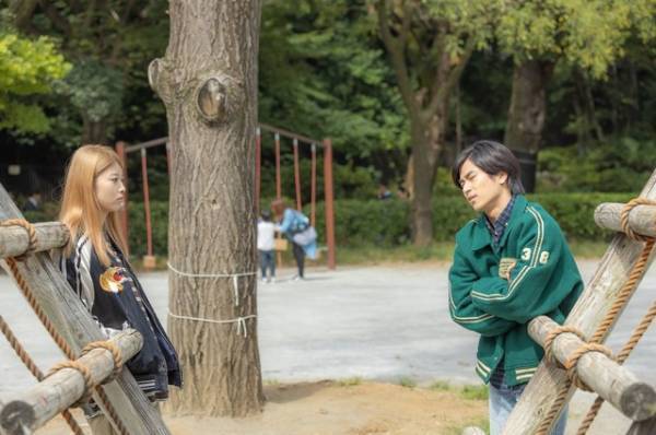 馬場ふみか主演『コーポ・ア・コーポ』訳あり住人たちの場面写真