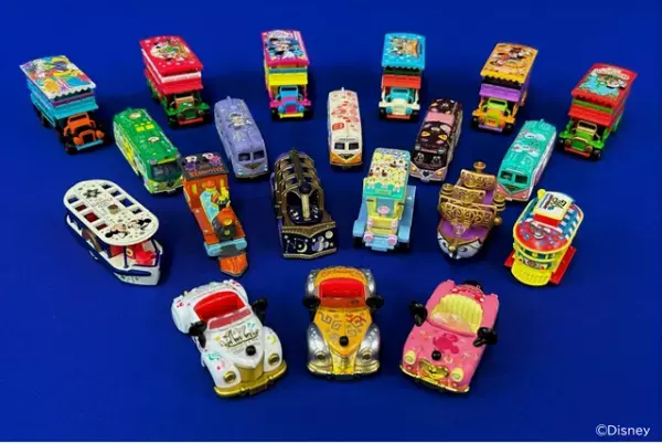 【ディズニー】40年間の歴史を彩ったアイテムを追加展示「東京ディズニーリゾート アンコール！ザ・モーメンツ展」11月8日より開催