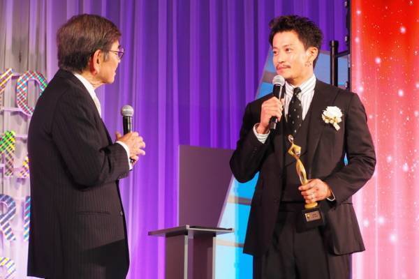 「ブラッシュアップライフ」がグランプリ＆小栗旬が主演男優賞を受賞 「東京ドラマアウォード2023」各賞発表