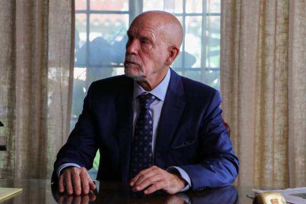 4大スター豪華共演のハード・キリング・アクション『ガンズ＆バレッツ CODE:White』予告編