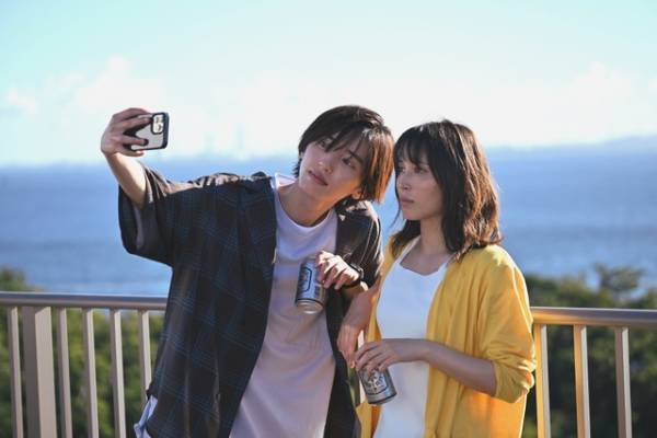 「マイ・セカンド・アオハル」2話、「まさか第2話で」道枝駿佑“拓”と伊原六花“キイナ”のある行為に視聴者衝撃