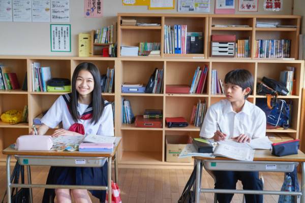 小豆島で全編撮影！月島琉衣＆黒川想矢出演「からかい上手の高木さん」本編映像初公開