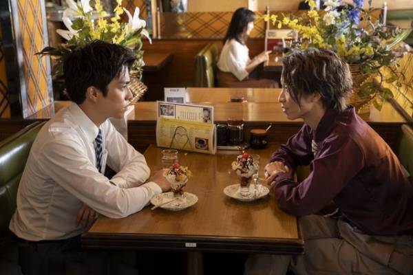 「単身花日」第3話、重岡大毅“舜”の自宅に新木優子“花”が「来ちゃった」と訪れ…