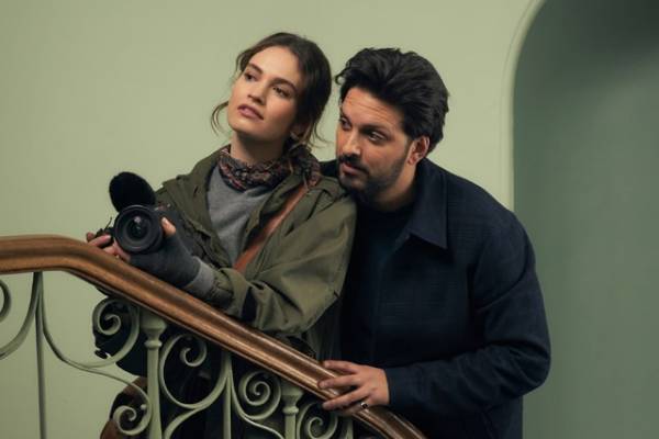 「現代の厄介さを描き出したい」リリー・ジェームズ主演『きっと、それは愛じゃない』に脚本家が込めた思い