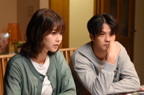 板谷由夏＆山中崇ら“新堂家”、早乙女家に潜入する…「ブラックファミリア」第5話