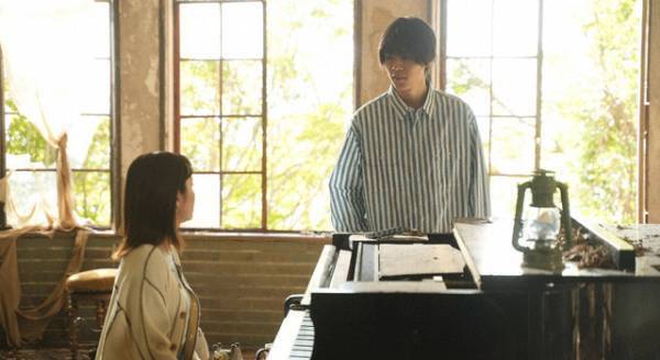 堀田真由“美璃”、萩原利久“空”の新たな一面に触れる…「たとえあなたを忘れても」第3話