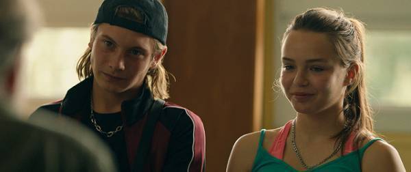 現実とフィクションを行き来する演技未経験の子どもたちの奇跡『最悪な子どもたち』予告編