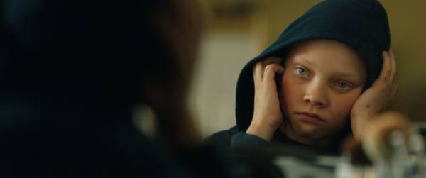 現実とフィクションを行き来する演技未経験の子どもたちの奇跡『最悪な子どもたち』予告編