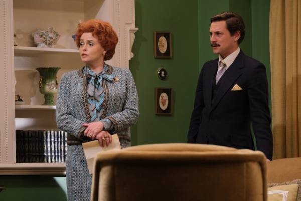 ヘレナ・ボナム＝カーター主演、TV界の大スターの降板騒動描く「NOLLY　ソープオペラの女王」配信決定