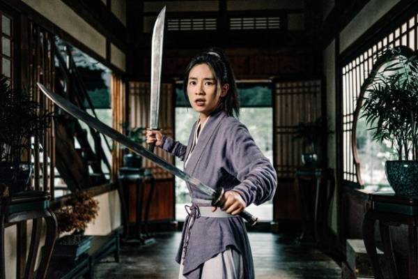 ドニー・イェンが大勢の敵を単身で迎え撃つ！『シャクラ』日本版予告編＆場面写真