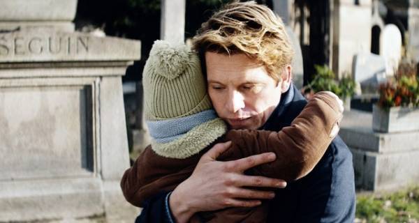 愛する人の面影を胸に…幸せに生きると決意する父と子『ぼくは君たちを憎まないことにした』本編映像