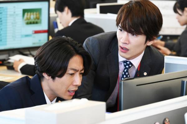 「今日からヒットマン」第3話、相葉雅紀“十吉”、家族と訪れた遊園地でピンチに