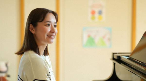 「たとえあなたを忘れても」第4話 萩原利久“空”、記憶を取り戻すための治療に興味を持ち始める