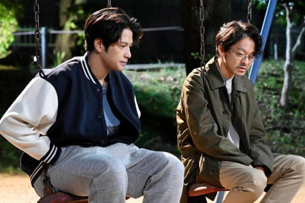 「ブラックファミリア」第7話今夜放送 山中崇“航輔”、板谷由夏“一葉”とのすれ違いに苦悩する