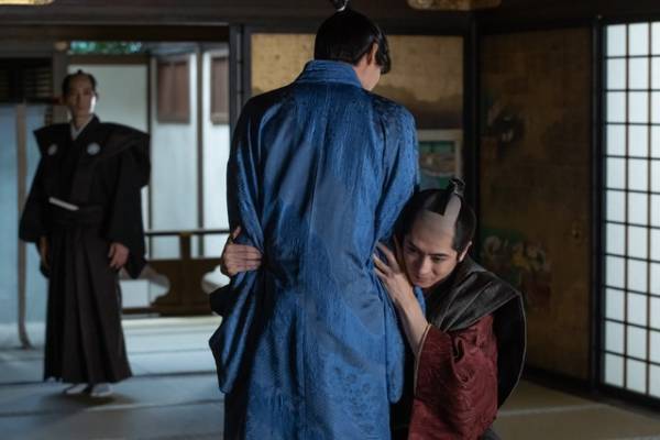 「大奥」18話、福士蒼汰“胤篤”と津田健次郎“井伊”の対決に圧倒される