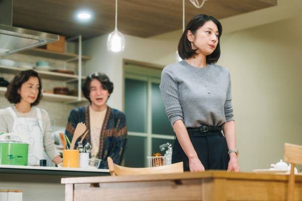 高橋恵子“母”の来訪で深堀家に暗雲…作間龍斗“順基”が引き金に「コタツがない家」第6話