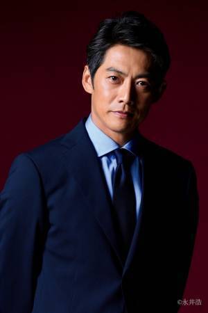 反町隆史、病理医役で新境地に挑む！サバイバル医療ミステリー「グレイトギフト」1月放送　