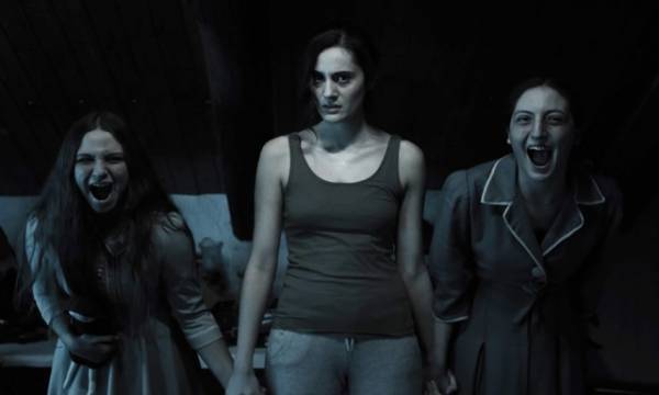 音が鳴ったら“何か”が姿を現す…静寂と戦慄の一夜描く『サウンド・オブ・サイレンス』予告映像