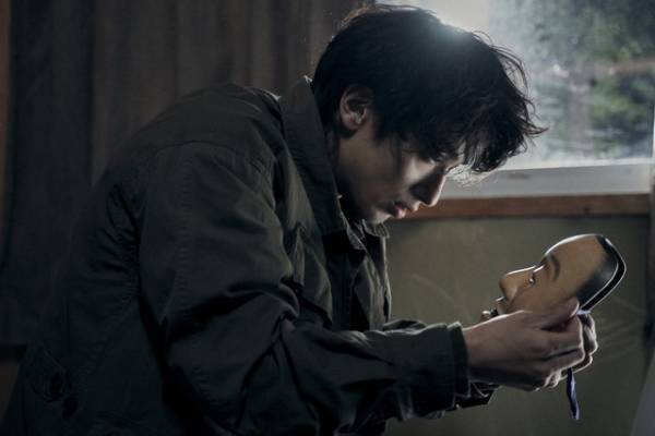 横浜流星＆綾瀬はるか、報知映画賞で主演賞初受賞　『月』作品賞ほか3冠