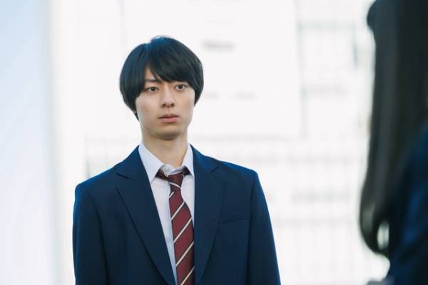 作間龍斗“順基”がスカウトされ、母・小池栄子“万里江”とのバトル勃発「コタツがない家」第7話