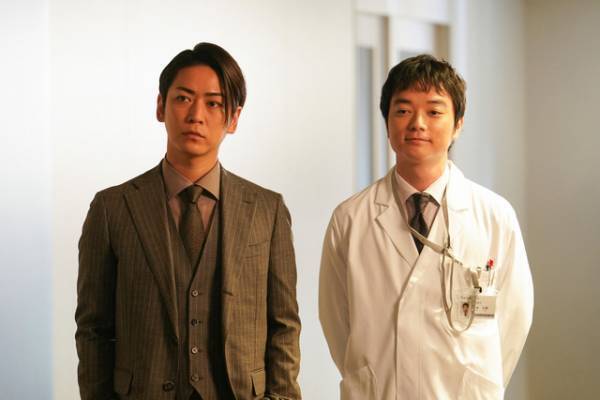 亀梨和也＆染谷将太が生み出したサイコパス同士の唯一無二のバディ感『怪物の木こり』場面写真