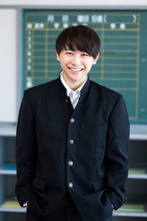渡辺翔太の“高校生姿”が公開「先生さようなら」須賀健太＆駒井蓮も出演