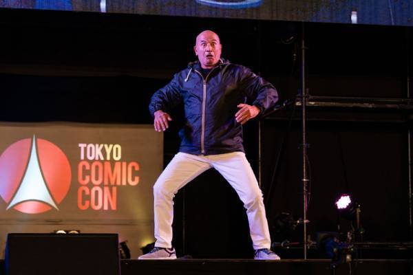 ユアン＆トムヒ＆マッツにカンバーバッチ！豪華セレブ集結で会場が熱狂した東京コミコン オープニングをレポート