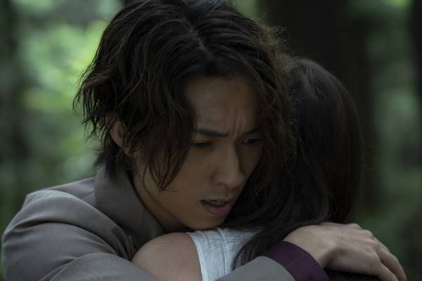 田中樹“片山”の衝撃のひと言で、懺悔の夜が幕を開ける…「単身花日」最終話