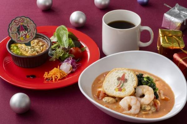 【ディズニー】あたたかいシェパーズパイとパスタがクリスマスにぴったり！TDLプラザパビリオン・レストランのスペシャルセット