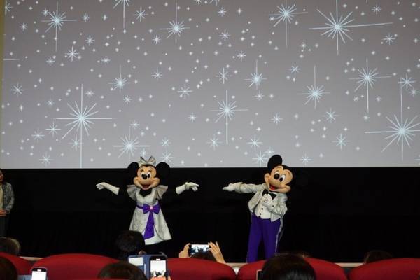 【ディズニー】ミッキー＆ミニーのサプライズ登場でこどもたちが笑顔に！ Wish Together『ウィッシュ』特別先行上映会開催