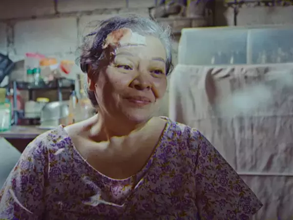 “脳内アクションヒーロー”のおばあちゃん監督が活躍!?『レオノールの脳内ヒプナゴジア』本編動画解禁