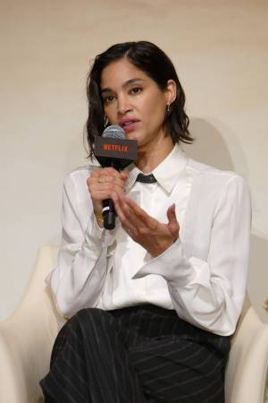 ザック・スナイダー監督ら『REBEL MOON』来日会見、海外メディアも駆けつけ大盛況！　INI池崎理人も「想像の100倍」と興奮