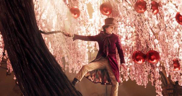 魔法きらめく世界に心躍る『ウォンカとチョコレート工場のはじまり』新映像入り特別映像