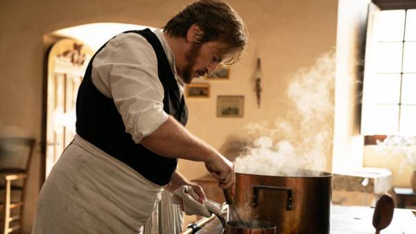 究極の一皿で皇太子を魅了できるか!?『ポトフ 美食家と料理人』勝負の“ポトフ”レシピが公開