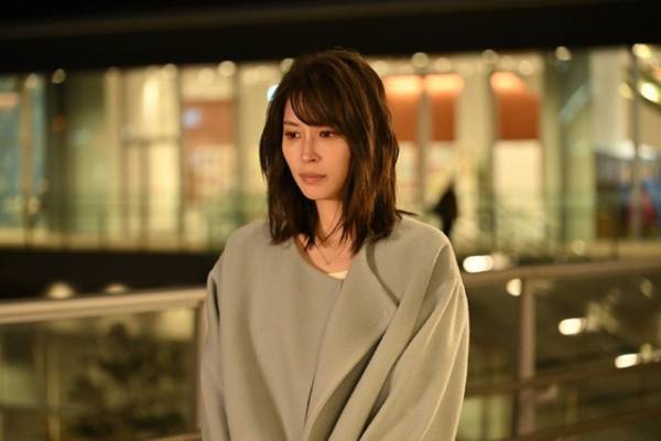 「マイ・セカンド・アオハル」最終回、広瀬アリス“佐弥子”にひざまずく道枝駿佑“拓”に「あまりにも王子様すぎ」の声