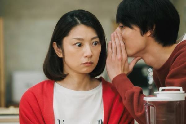 息子・作間龍斗“順基”と小池栄子“万里江”のバトル勃発「コタツがない家」最終話